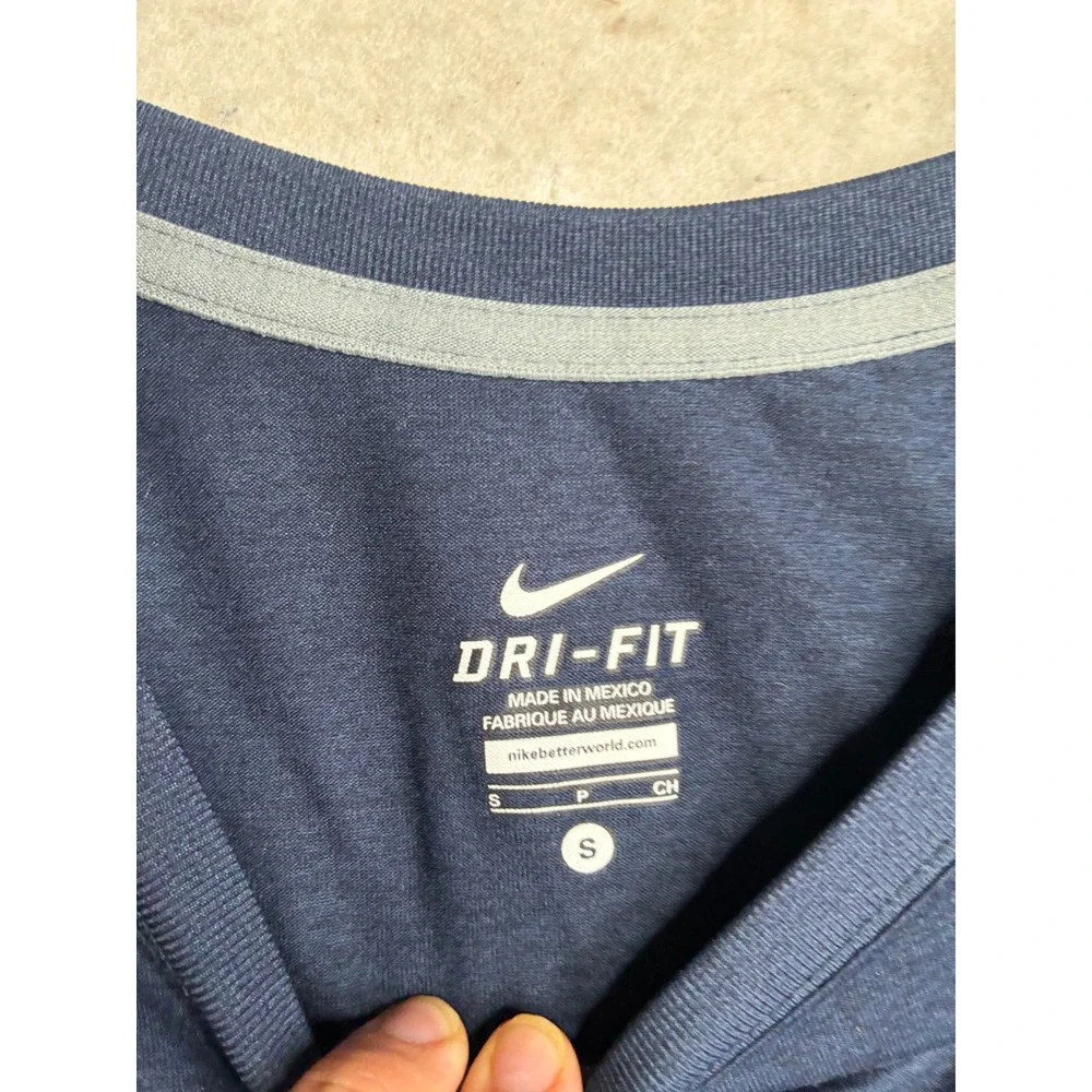 Nike Dri-FIT Womens Small Navy Blue Heathered Short Sleeve Athletic T-Shirt